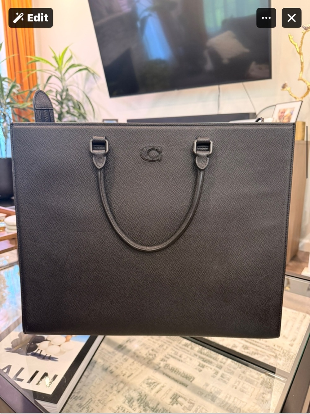 Coach Tote 40 in black